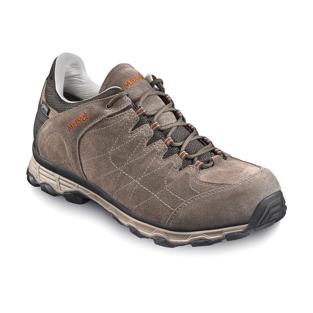Wanderschuhe für breite Füße im Profi kaufen! wildnissport.de echt gute Ausrüstung